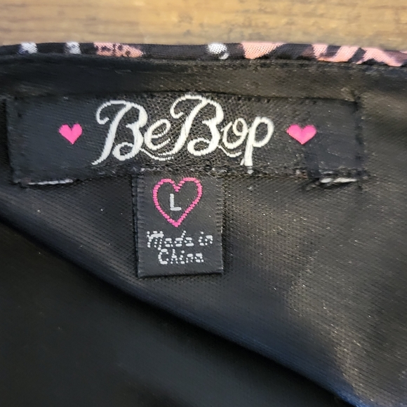 BeBop Patterned Dress - Picture 5 of 7